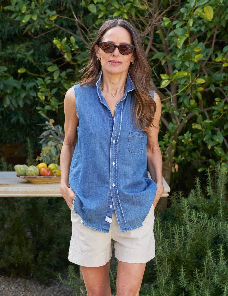 Fiona Sleeveless Button-up Shirt - Lukka Boutique