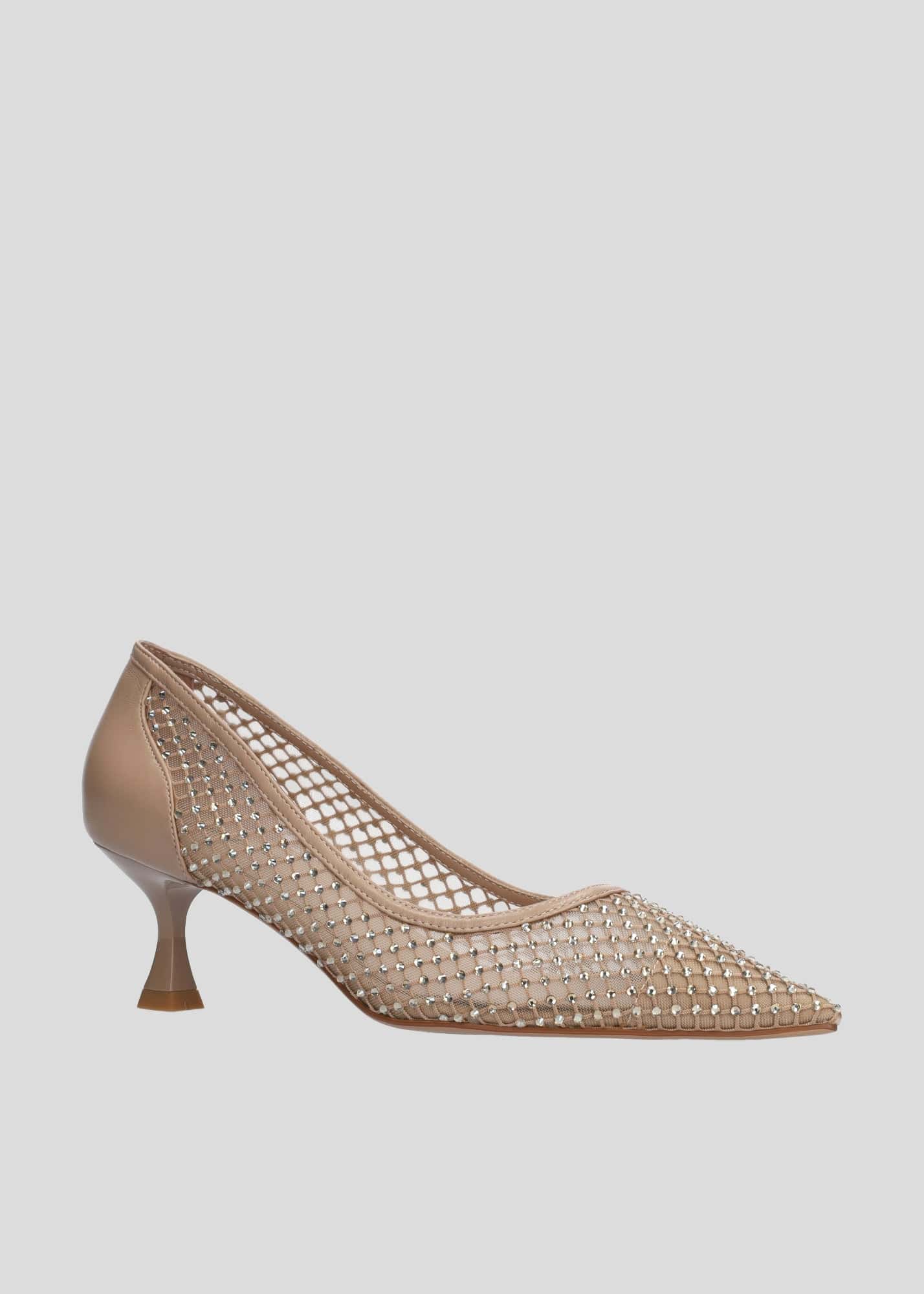 Gilda Pump in Nude - Lukka Boutique