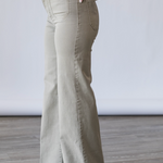 Le Slim Palazzo Modernist Pocket in Thyme - Lukka Boutique