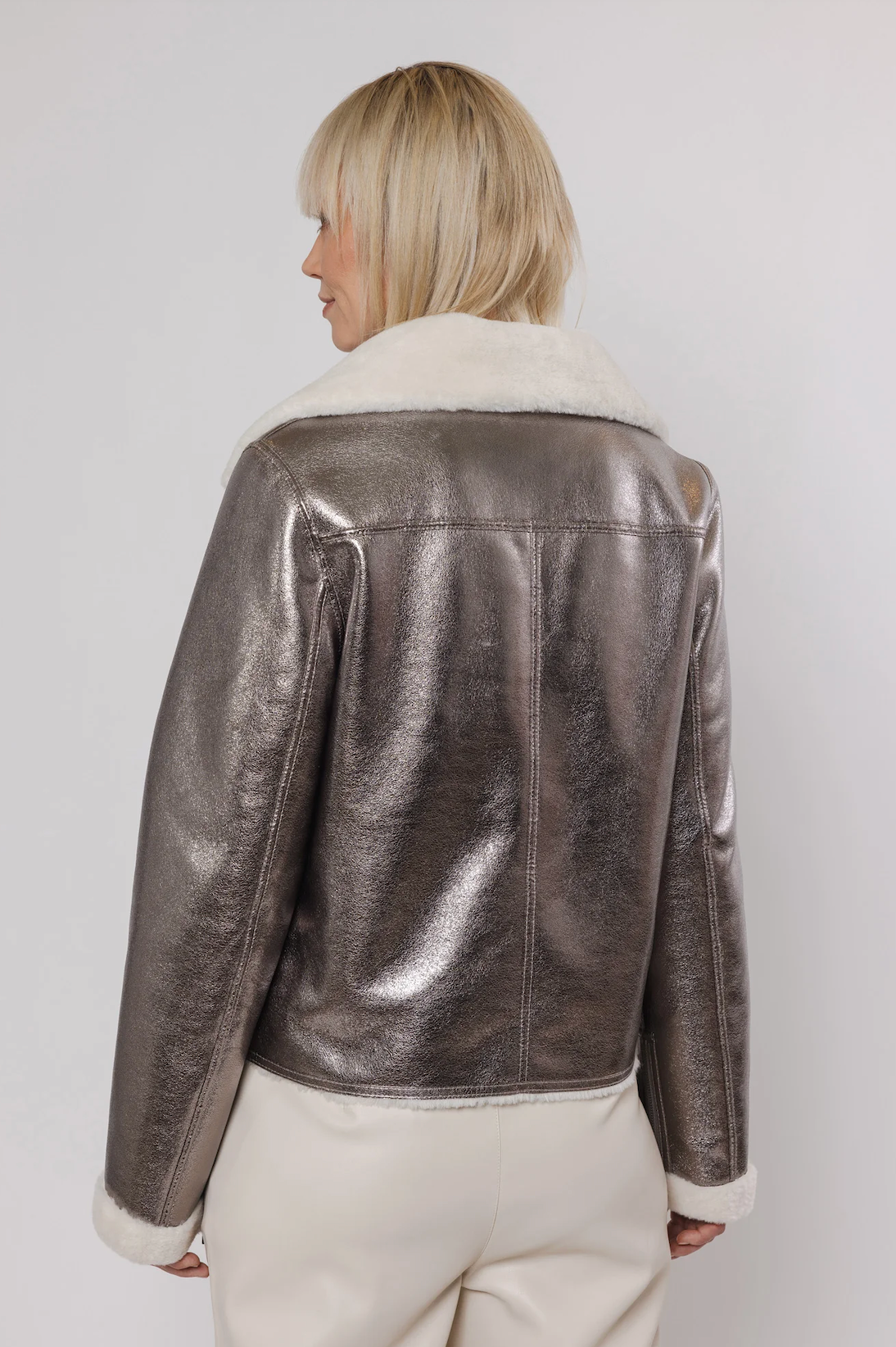 
                  
                    Juno Jacket in Metal Birch
                  
                