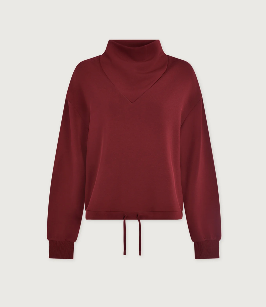 Betsy Sweat in New Maroon - Lukka Boutique
