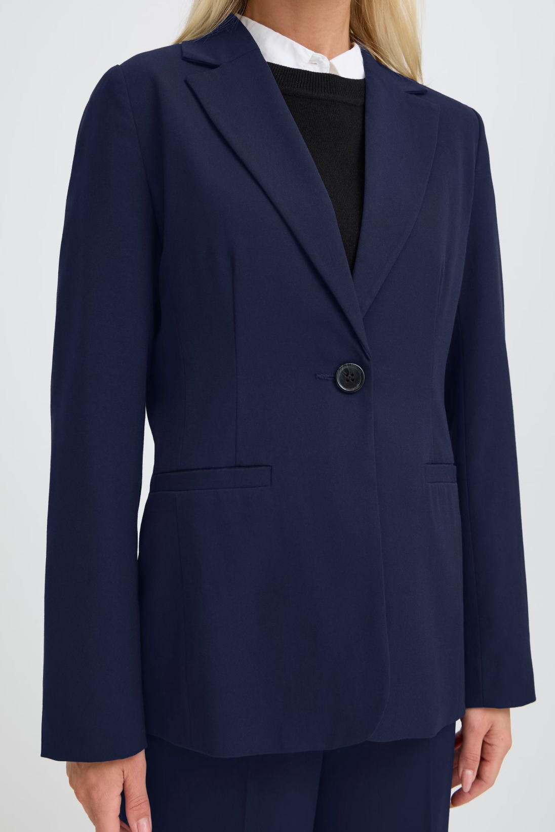 Danta Blazer in Copenhagen Night - Lukka Boutique