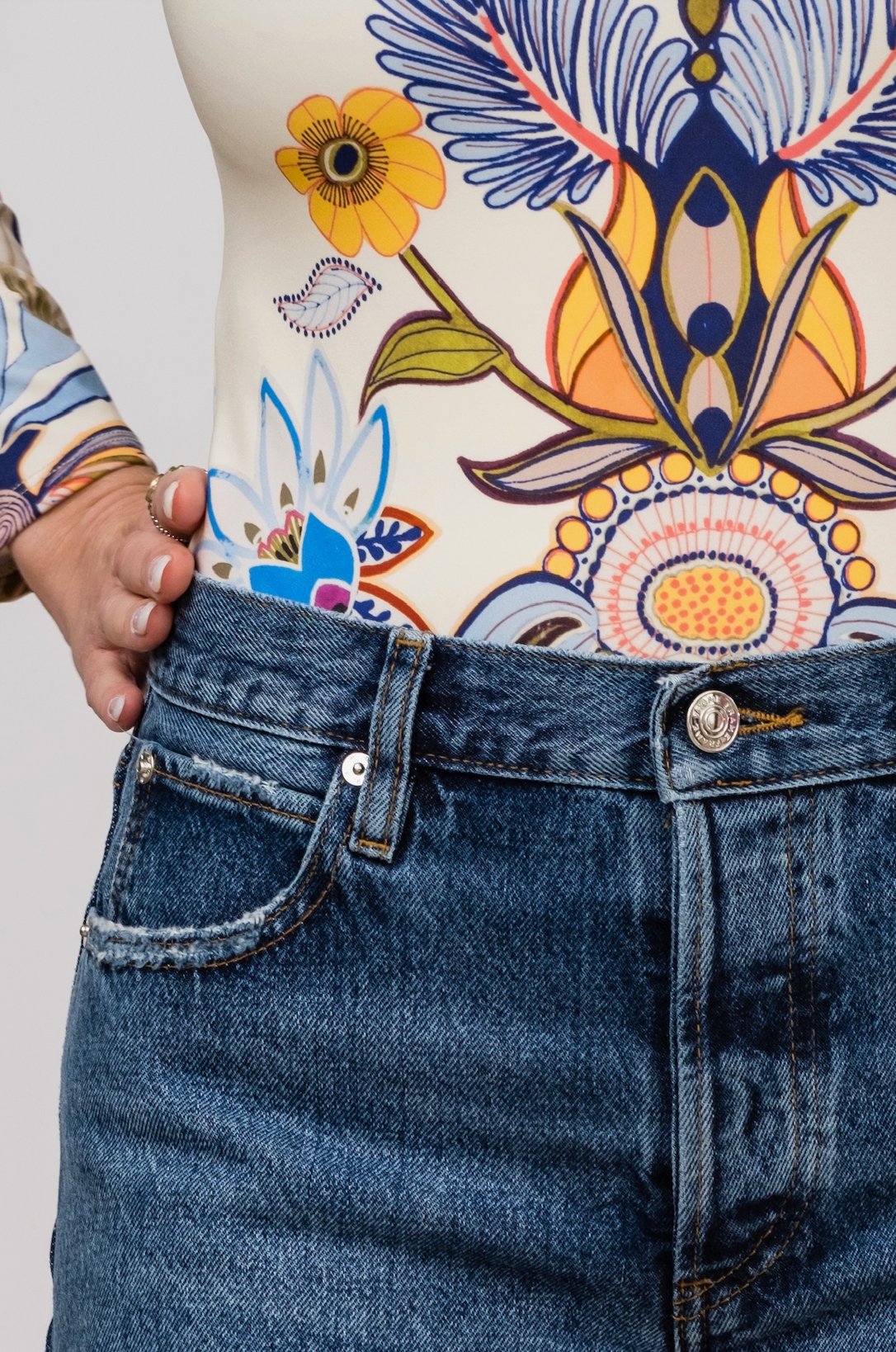 The Hang Denim Short - Lukka Boutique