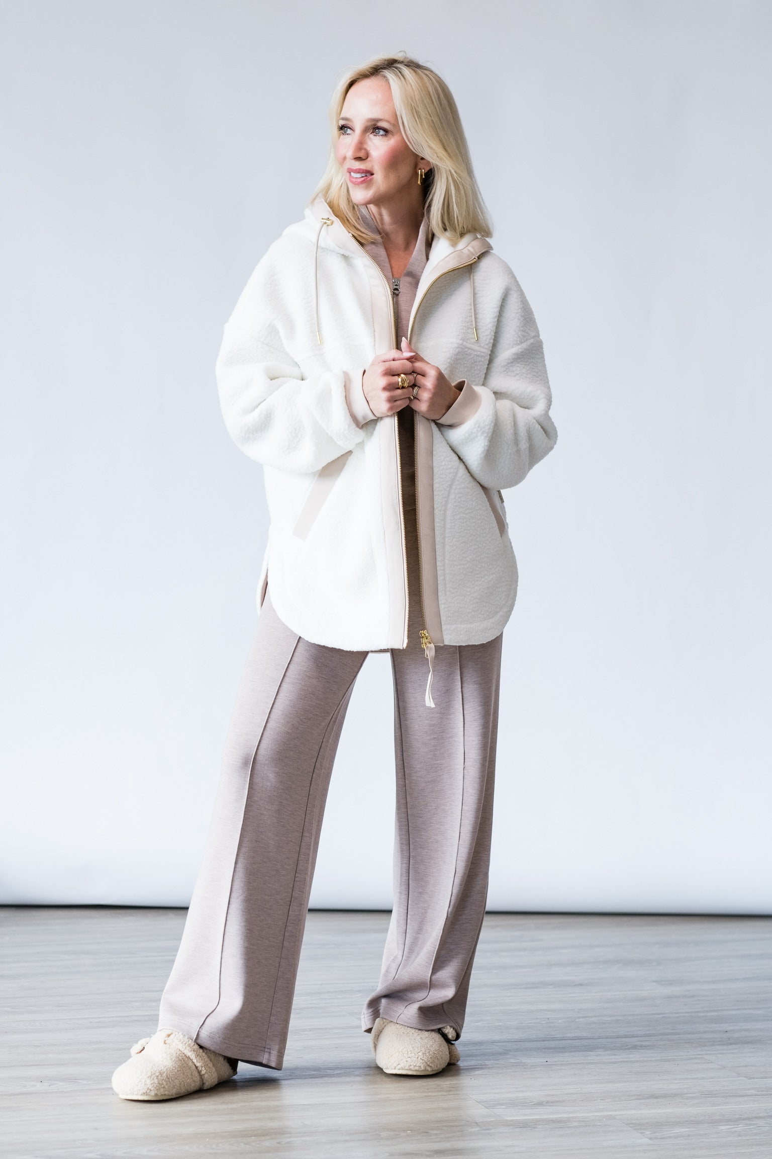 Fey Relaxed Fleece in Egret - Lukka Boutique