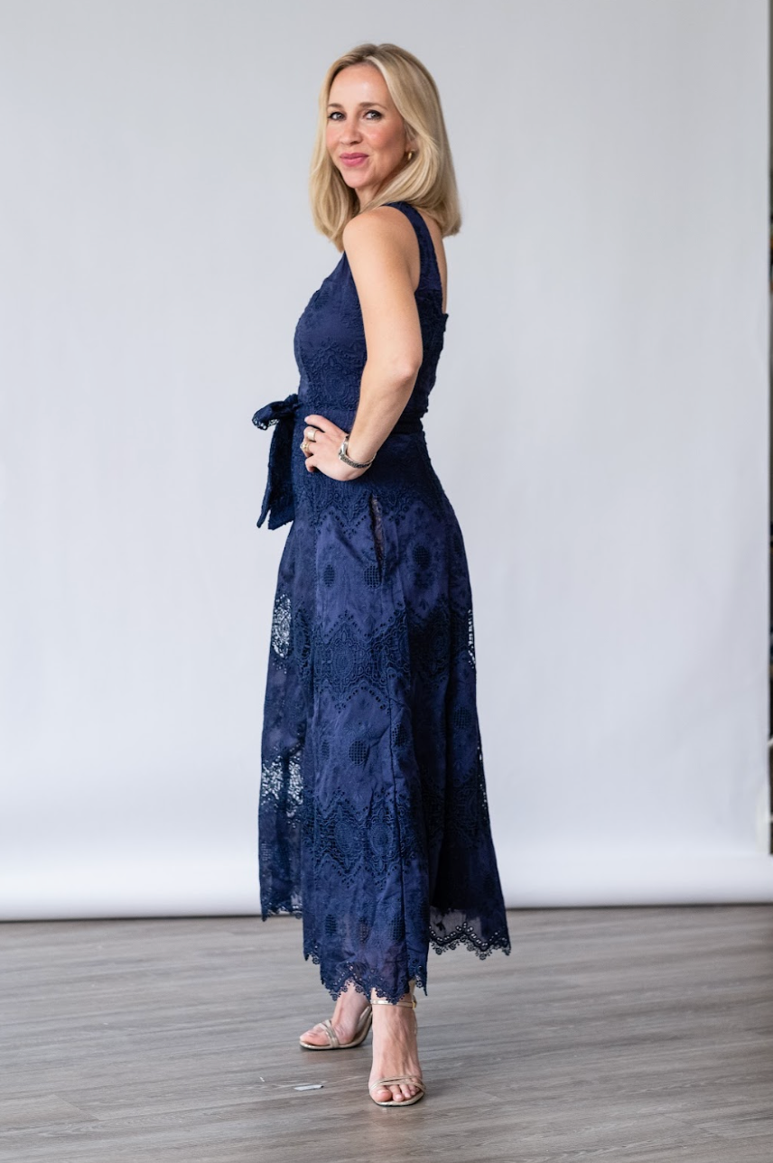 Mariana Embroidery Midi Dress in Navy - Lukka Boutique