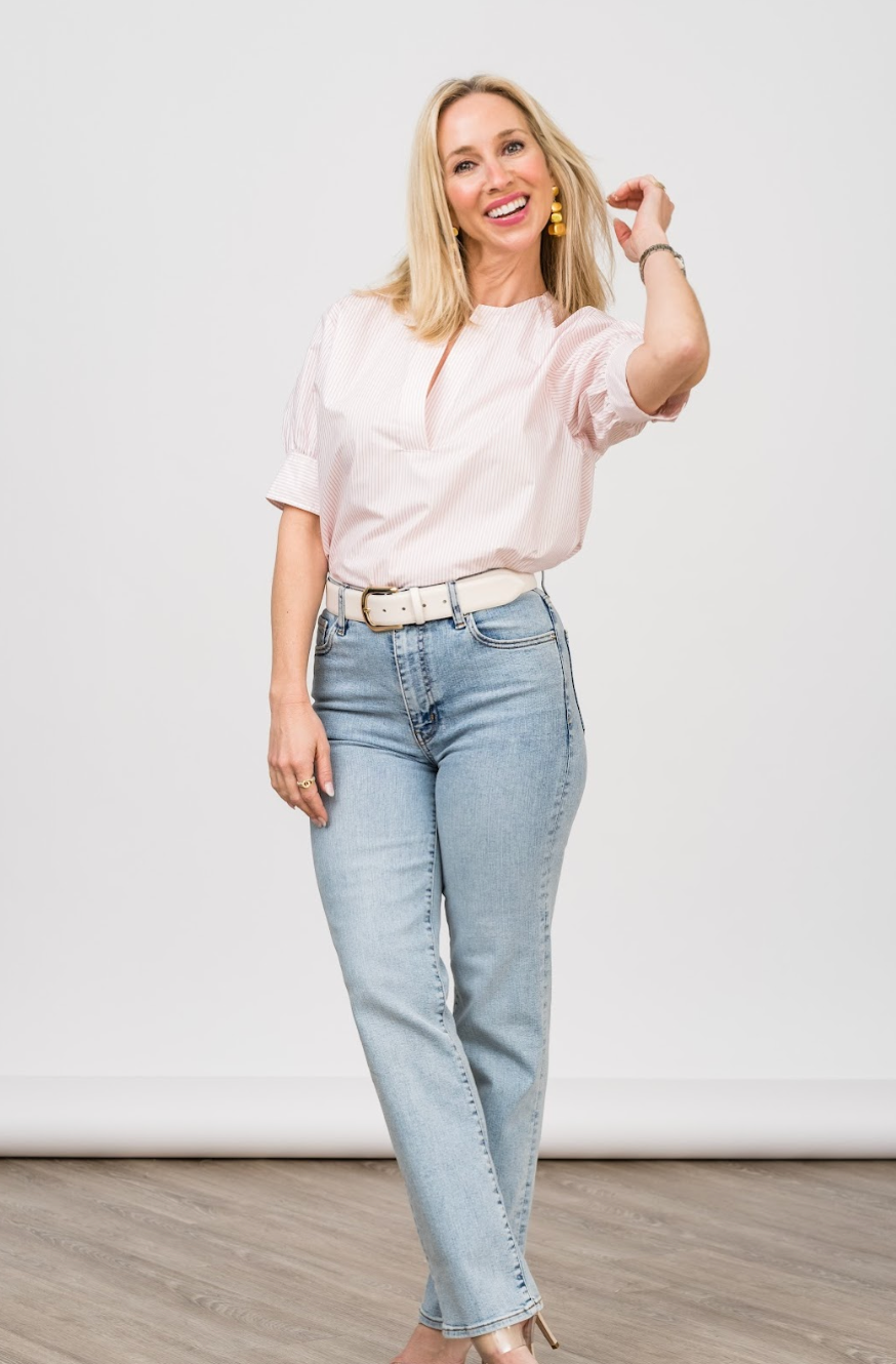 
                  
                    The V-Neck Popover Top in Azalea Multi
                  
                