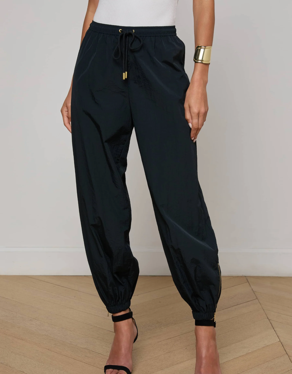 Mariko Jogger With Zipper in Black - Lukka Boutique