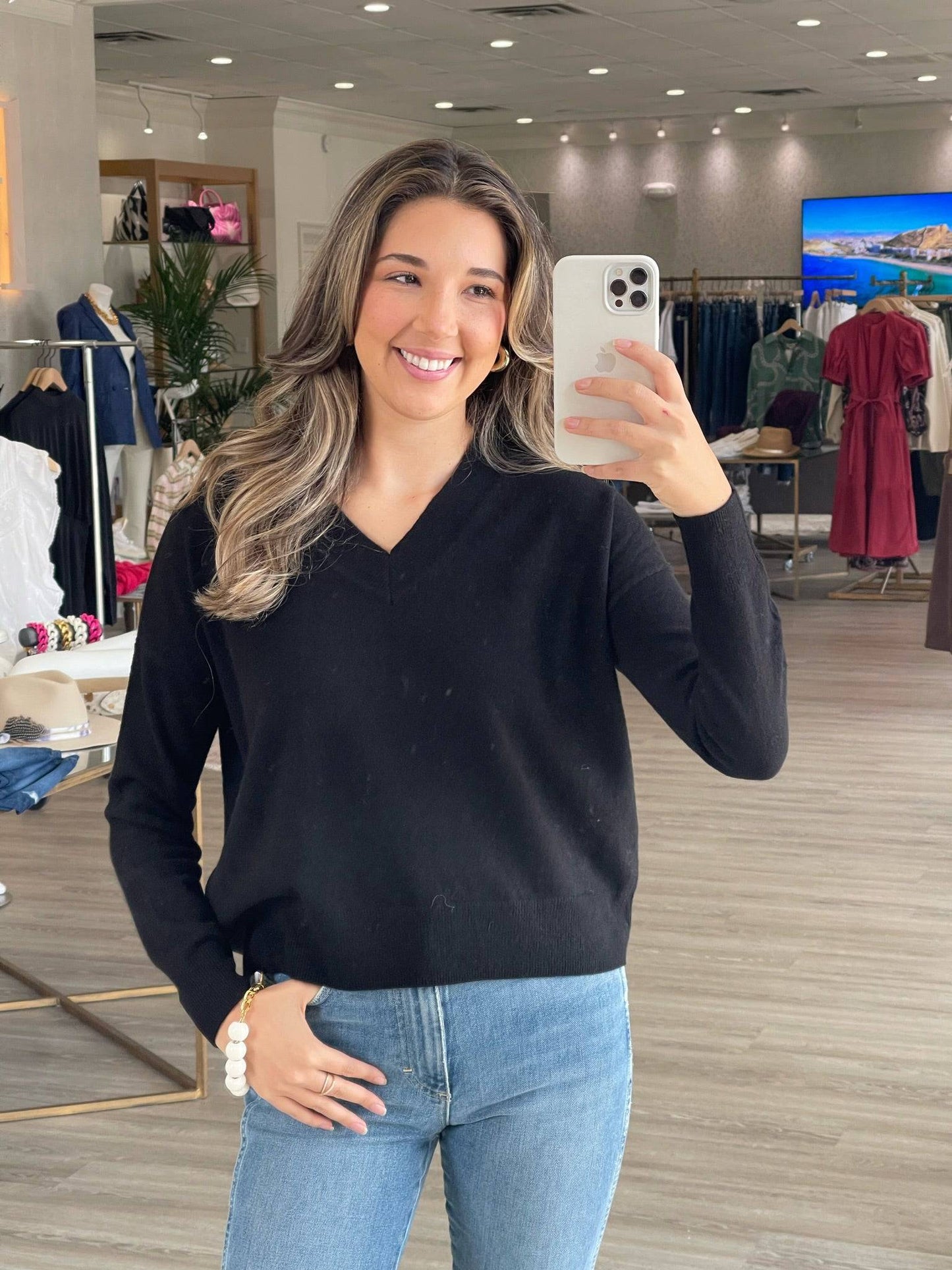 
                  
                    Cashmere V-neck
                  
                