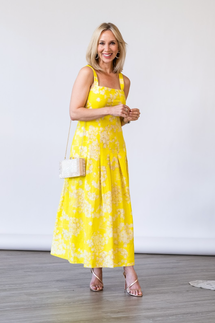 Easter Looks Collection image