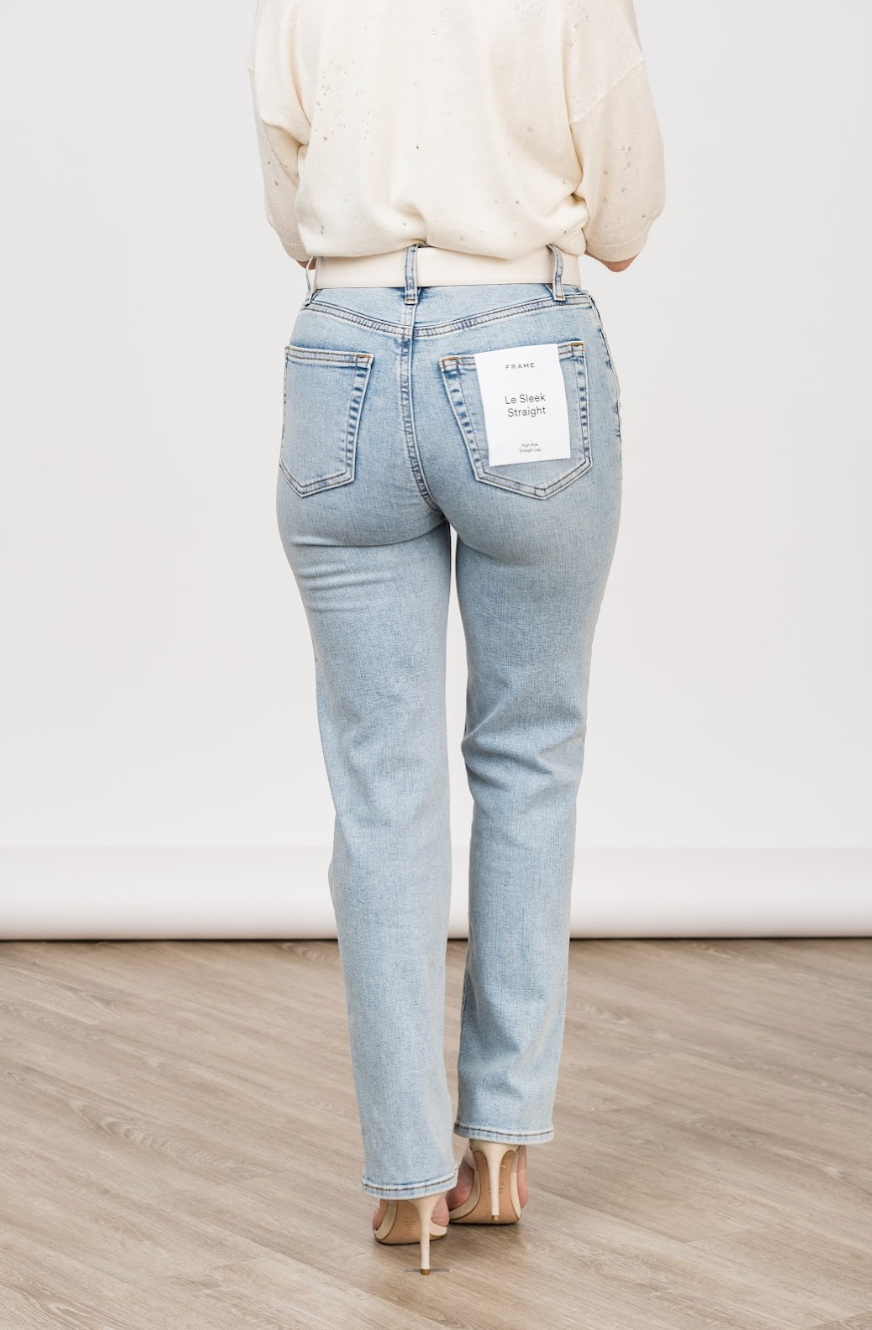 Le Sleek Straight in Tribute - Lukka Boutique