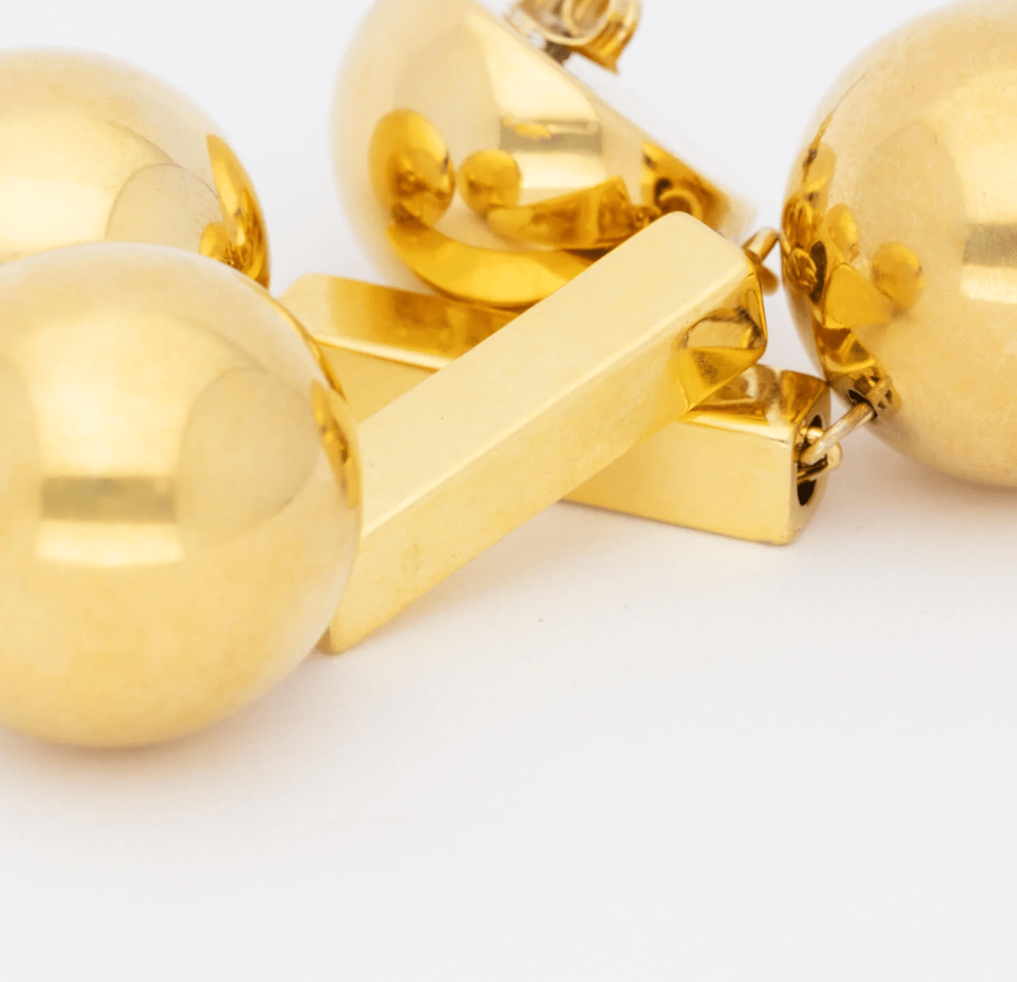 Ball Chain Erring in Gold - Lukka Boutique