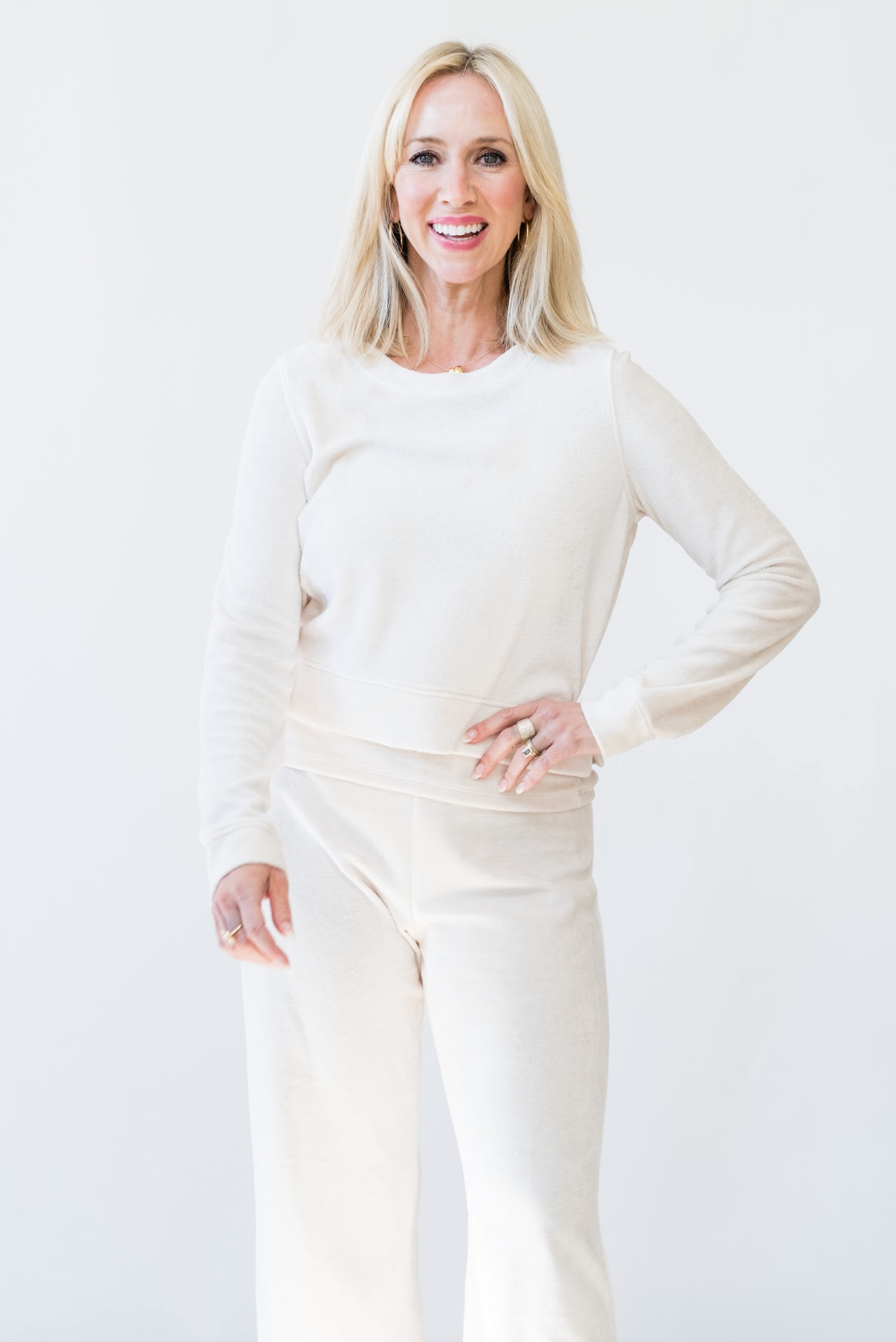Velour Crop Sweatshirt in White Sand - Lukka Boutique