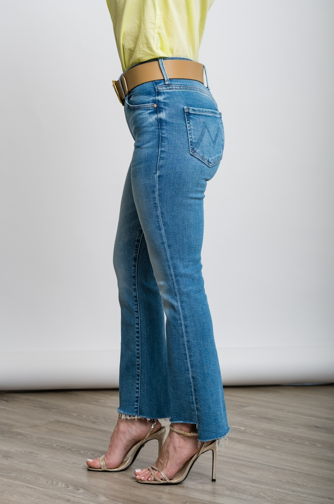 
                  
                    The Insider Crop Step Fray in Out Of The Blue
                  
                