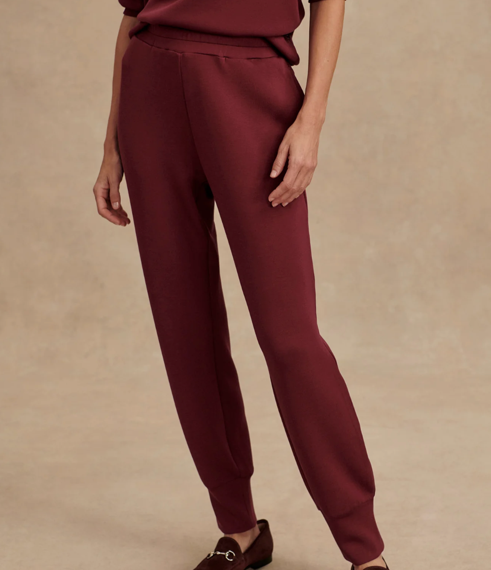 The Slim Cuff Pant 27.5" in New Maroon - Lukka Boutique