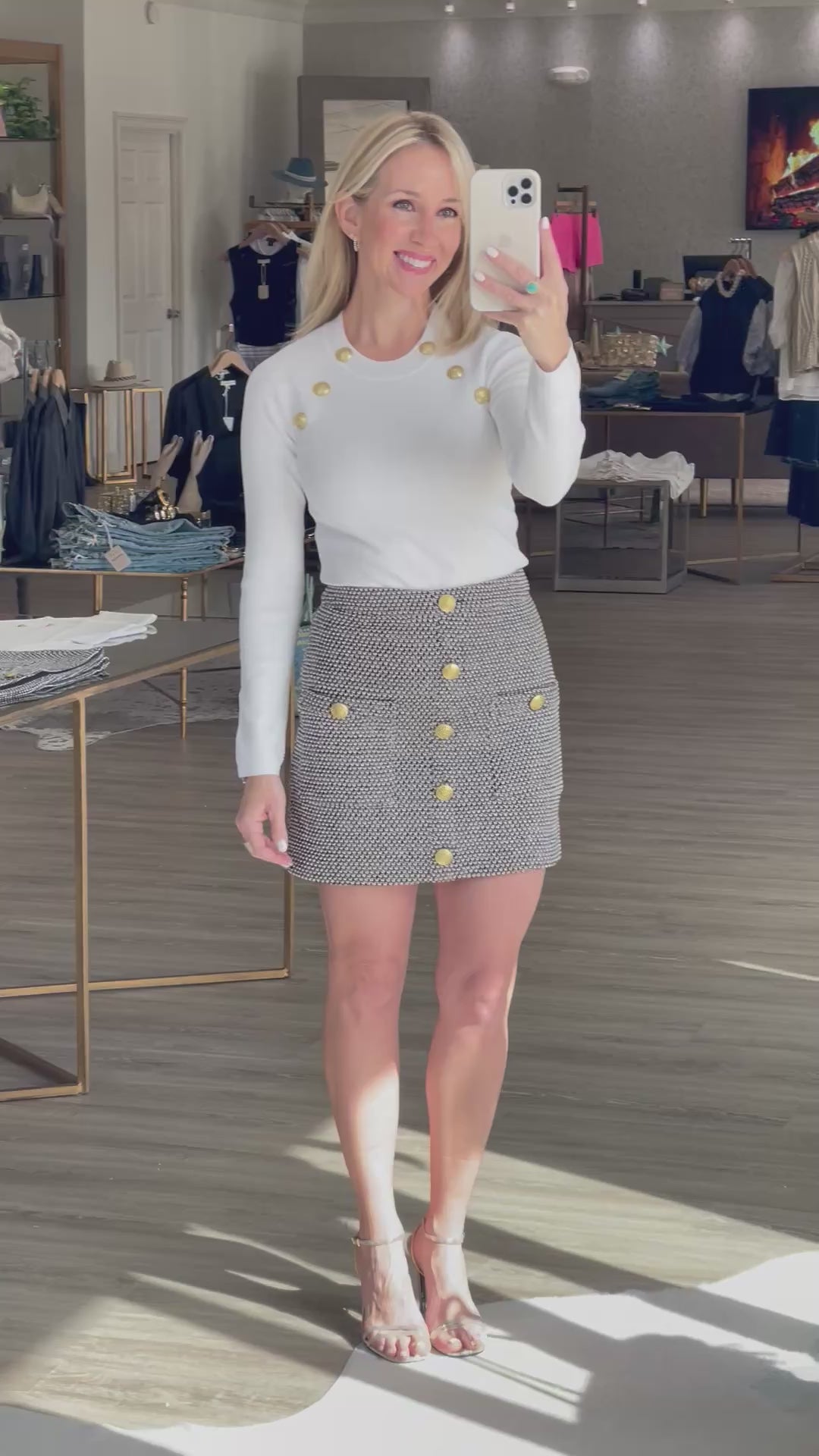 
                  
                    Load and play video in Gallery viewer, Gretchen Pullover in White
                  
                