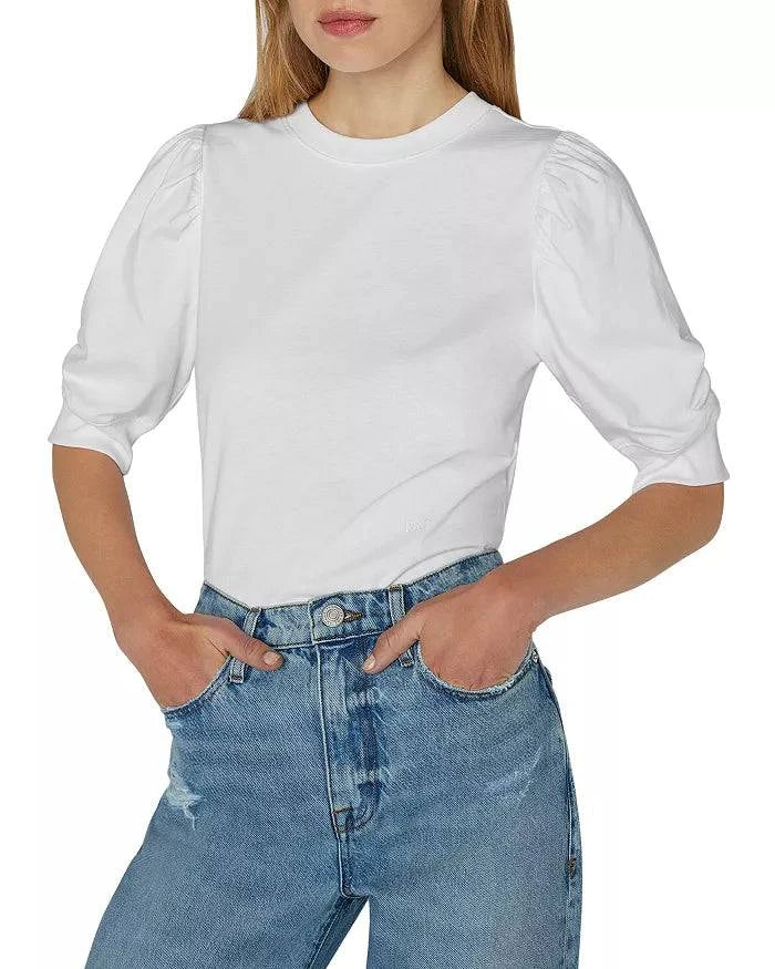 
                  
                    Frankie Tee
                  
                